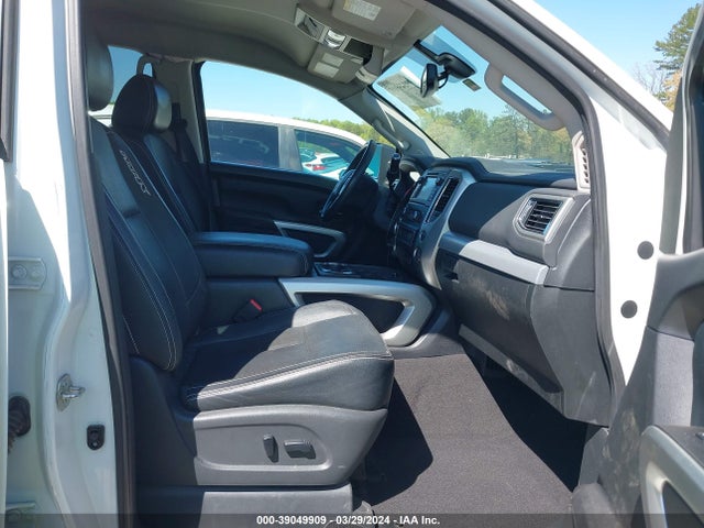Nissan Titan Pro-4x 2018 1N6AA1E53JN509822 Image 5