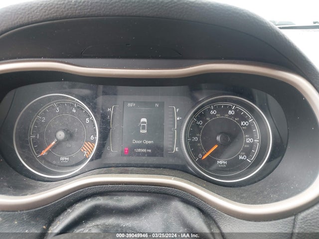 Jeep Cherokee Latitude 2015 1C4PJLCB1FW793390 Image 7