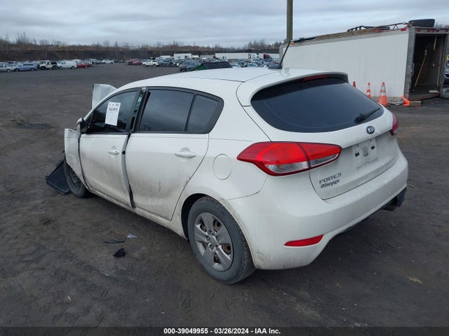 KIA FORTE LX 2017 KNAFK5A84H5702517 Image 3