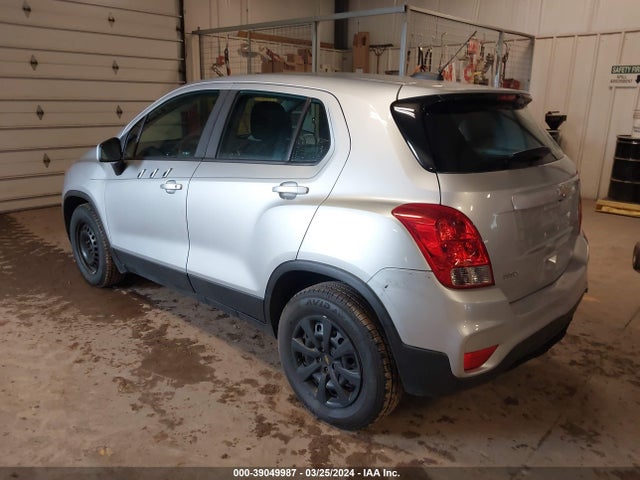 Chevrolet TRAX LS 2017 KL7CJKSB0HB181179 Image 3