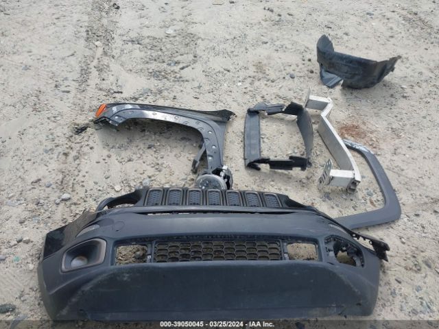 ZACCJABT6GPE38940 Jeep Renegade 75th Anniversary