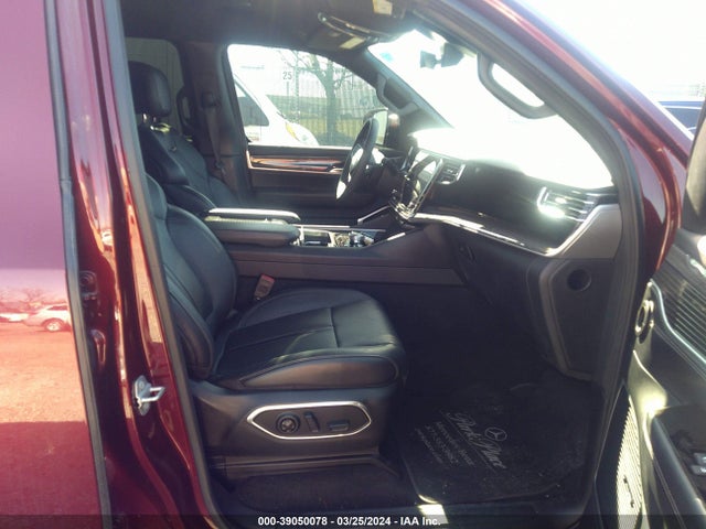 Продажа на аукционе авто 2022 Jeep Wagoneer Series Iii 4x4, vin: 1C4SJVDT3NS114366, номер лота: 39050078
