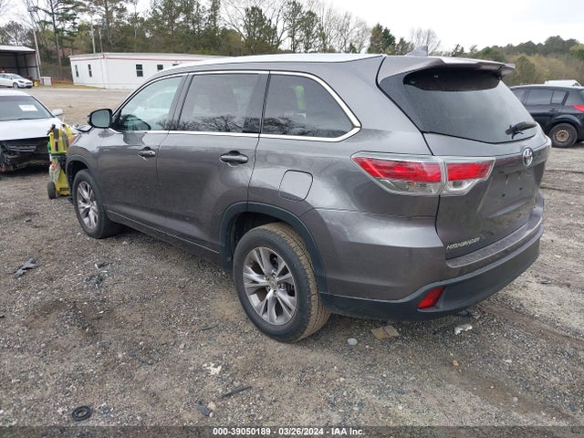 Toyota Highlander Xle V6 2015 5TDKKRFHXFS095662 Image 3