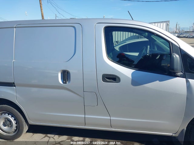 Nissan NV200 SV 2015 3N6CM0KN0FK730807 Image 13