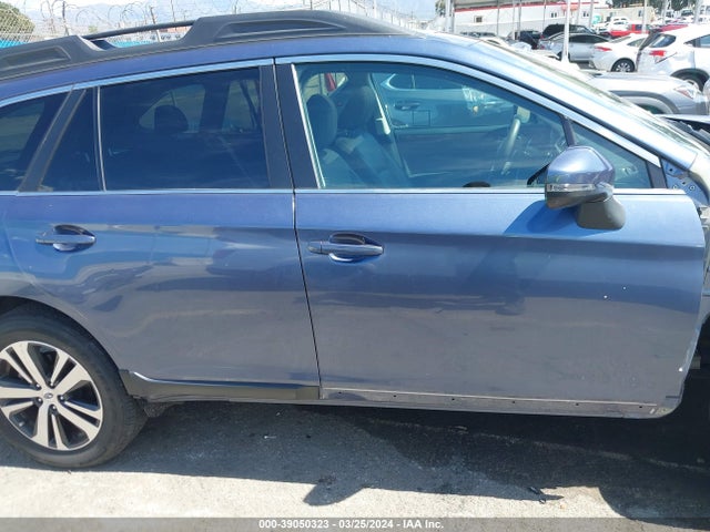 Subaru Outback 2.5i Limited 2018 4S4BSANC8J3310095 Image 14
