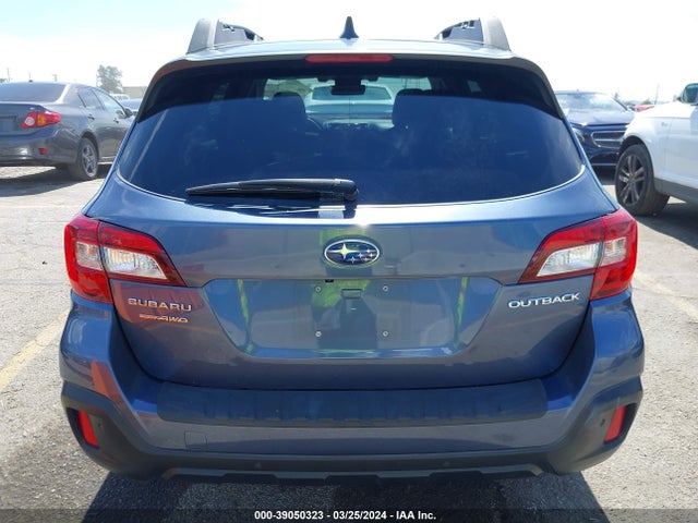 Subaru Outback 2.5i Limited 2018 4S4BSANC8J3310095 Image 17