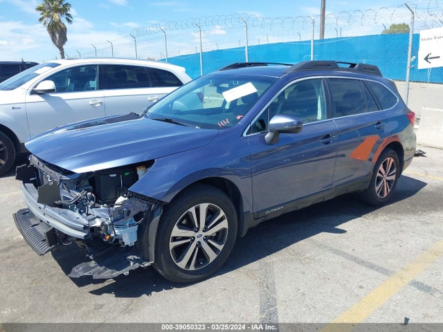 Subaru Outback 2.5i Limited 2018 4S4BSANC8J3310095 Image 2