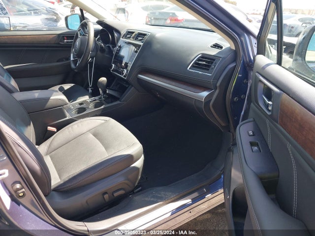 Subaru Outback 2.5i Limited 2018 4S4BSANC8J3310095 Image 5