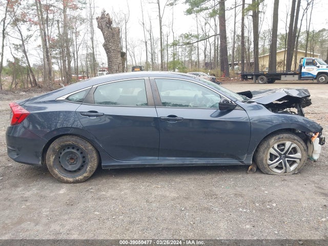 Honda Civic Lx 2018 2HGFC2F55JH597886 Image 13