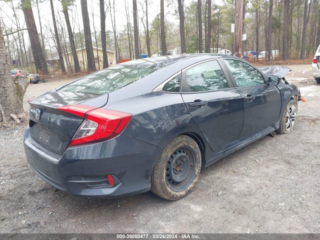 Honda Civic Lx 2018 2HGFC2F55JH597886 Image 4
