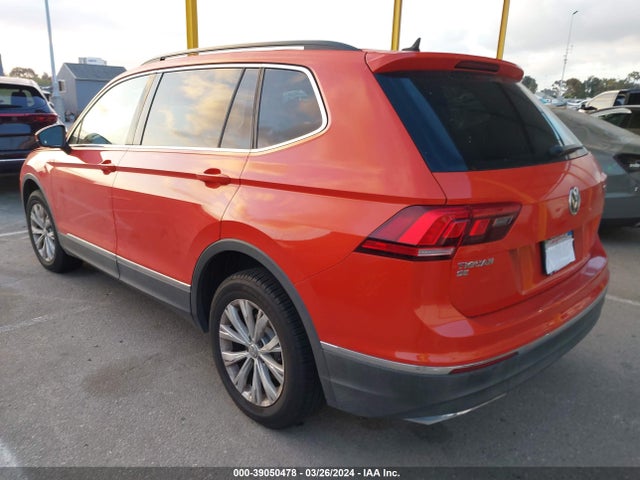 3VV3B7AX5JM090645 Volkswagen Tiguan 2.0t Se/2.0t Sel
