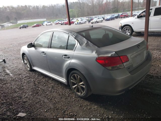 4S3BMBC61E3028131 Subaru Legacy 2.5i Premium