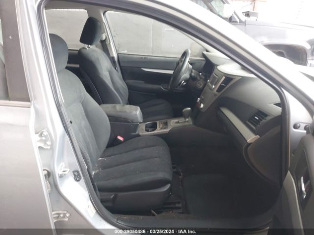 4S3BMBC61E3028131 Subaru Legacy 2.5i Premium