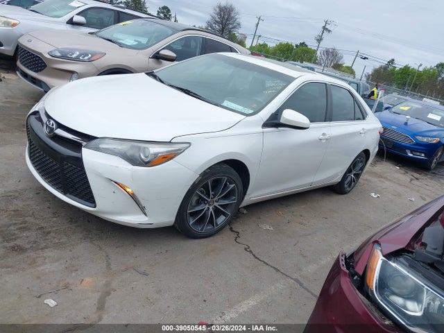 Toyota CAMRY XSE 2016 4T1BF1FK6GU590628 Image 2
