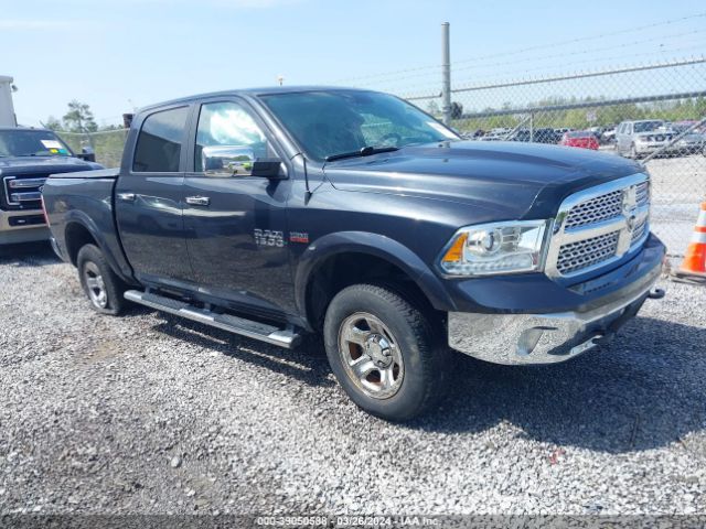 1C6RR7NT6JS158462 RAM 1500 Laramie  4x4 5'7 Box