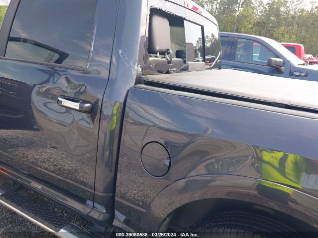 1C6RR7NT6JS158462 RAM 1500 Laramie  4x4 5'7 Box