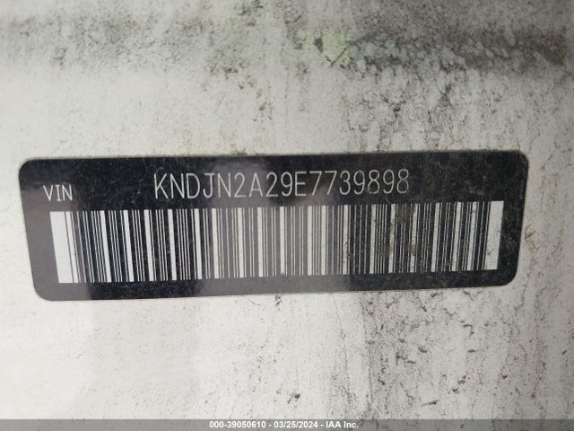 KIA Soul 2014 KNDJN2A29E7739898 Image 9