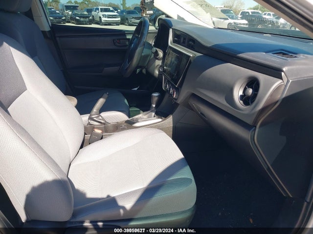 Toyota COROLLA L 2018 5YFBURHE7JP741268 Image 5