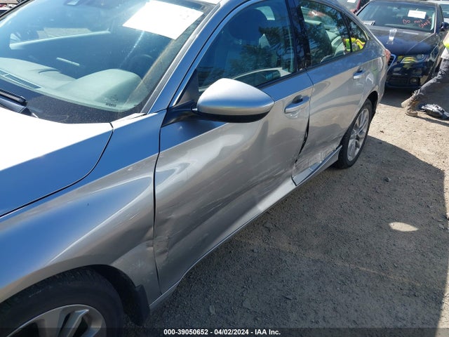 Honda ACCORD LX 2019 1HGCV1F17KA090279 Image 6