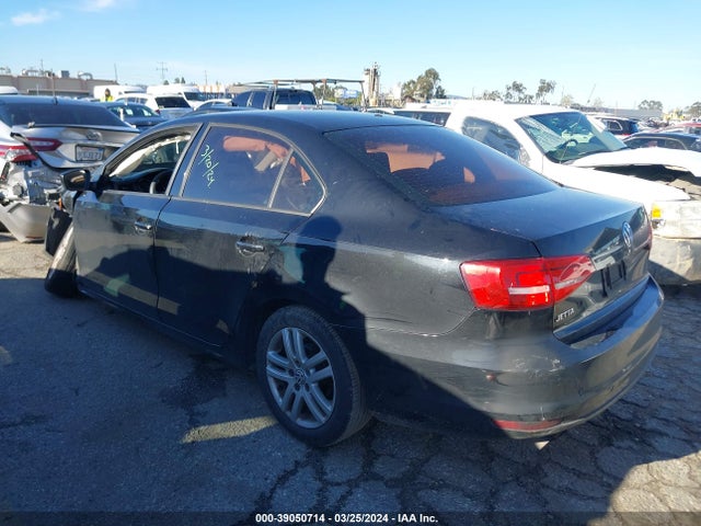3VW2K7AJ2FM353085 Volkswagen Jetta 2.0l S