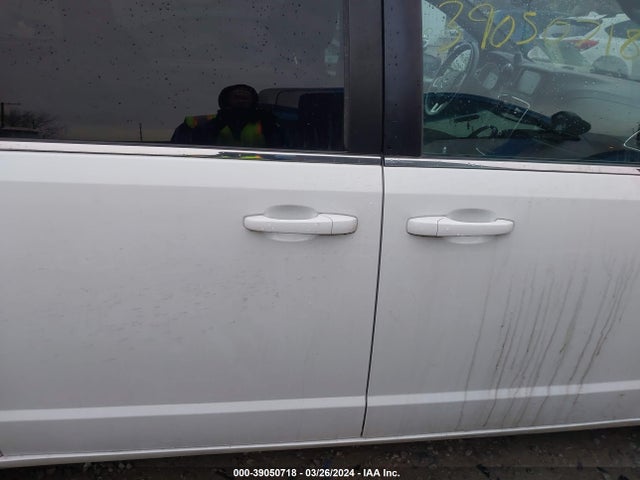 Dodge Grand Caravan Sxt 2018 2C4RDGCG9JR341742 Image 14