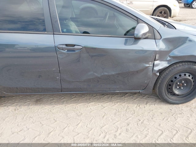 Toyota COROLLA LE 2017 2T1BURHE2HC853180 Image 19