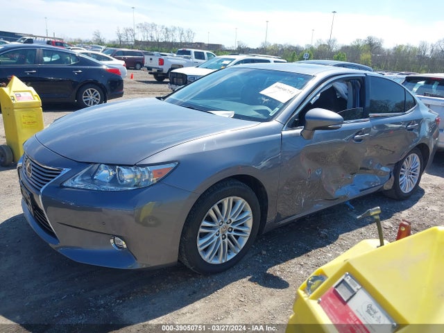 Lexus ES 350 2015 JTHBK1GG5F2202355 Image 2