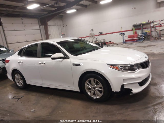 KIA Optima Lx 2018 5XXGT4L32JG249127 Image 13