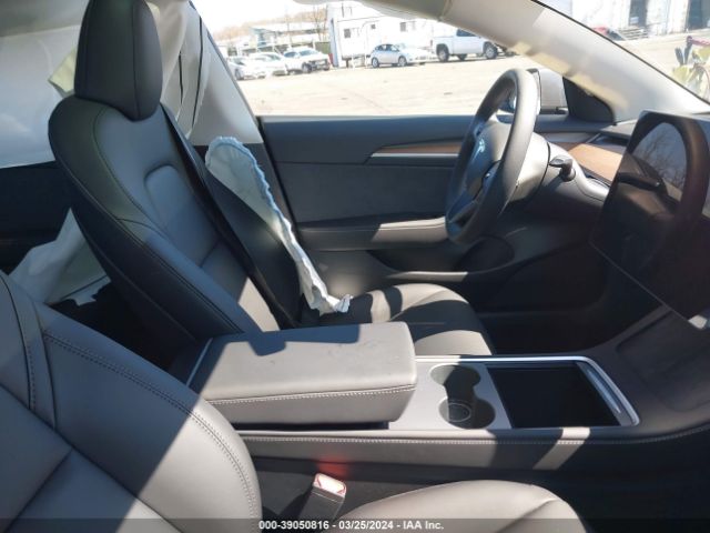 5YJ3E1EA4PF698596 Tesla Model 3 Rear-wheel Drive