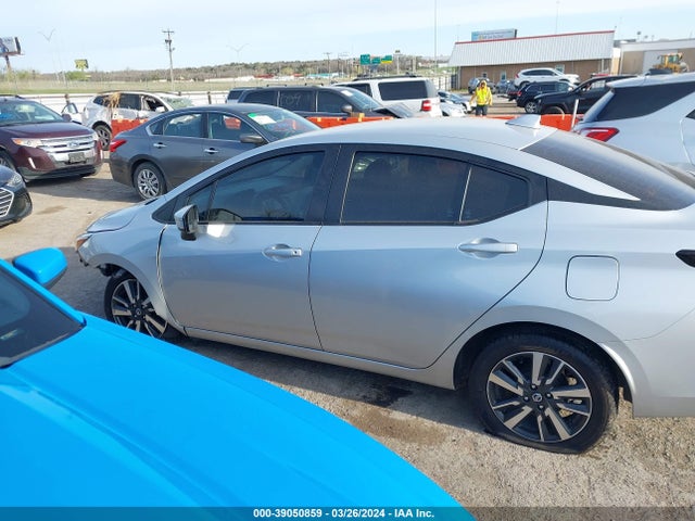 Nissan VERSA SV 2021 3N1CN8EV1ML812145 Image 14