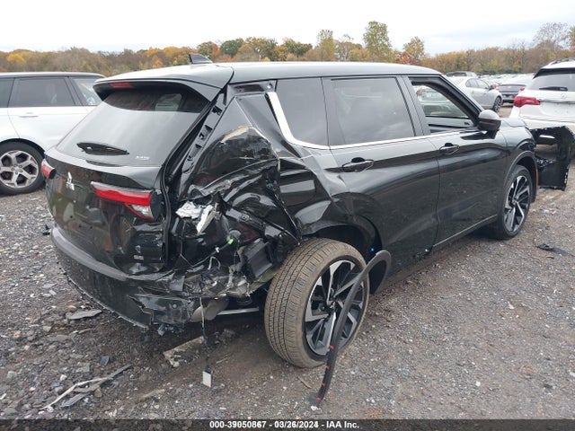 2023 MITSUBISHI OUTLANDER JA4J4UA85PZ061204 Photo 3