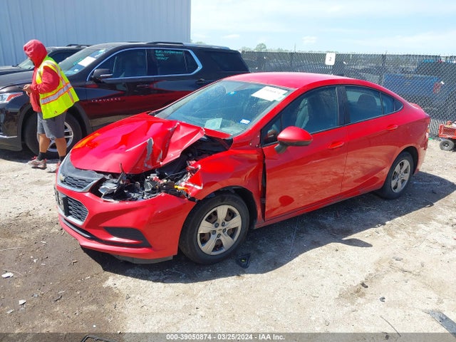 Chevrolet Cruze Ls Auto 2018 1G1BC5SM5J7102442 Image 2