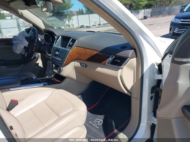 Mercedes-Benz Ml 350 Bluetec 4matic 2014 4JGDA2EB7EA405158 Image 5