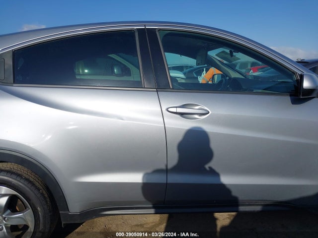 Honda HR-V LX 2019 3CZRU5H35KG709765 Image 12