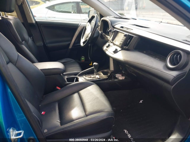 Toyota Rav4 Limited 2016 JTMDFREV0GD175828 Image 5