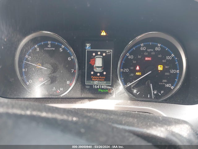 Toyota Rav4 Limited 2016 JTMDFREV0GD175828 Image 7
