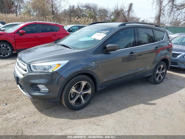 Ford ESCAPE SEL 2018 1FMCU9HD1JUA94747 Image 2