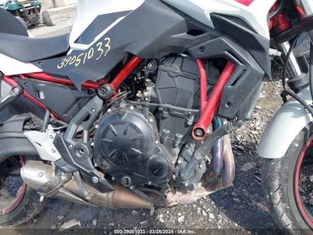 2022 KAWASAKI ER650 ML5EREK14NDA64229 Photo 7