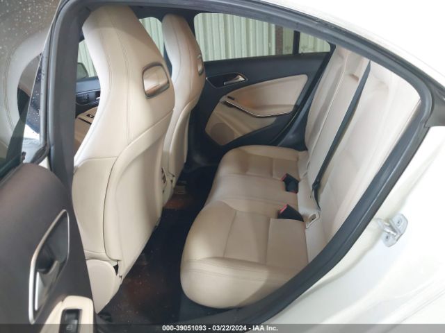 WDDSJ4EB8EN152762 Mercedes-Benz CLA 250