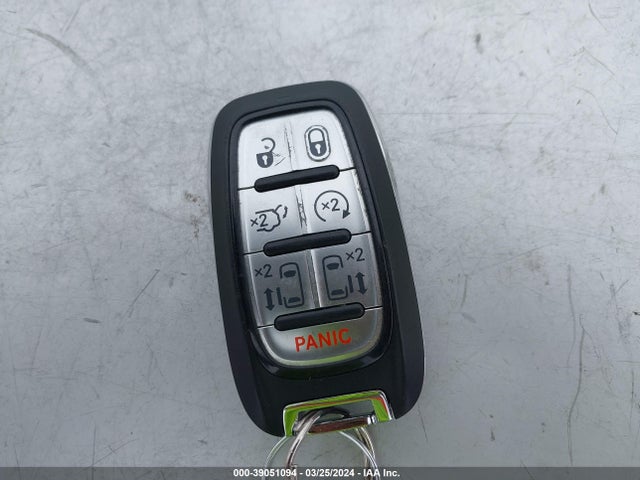 2C4RC1BG1MR592115 Chrysler Pacifica Touring L