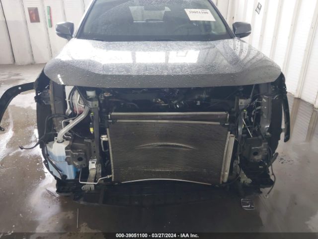 2T3K1RFV2MC132063 Toyota RAV4 LE