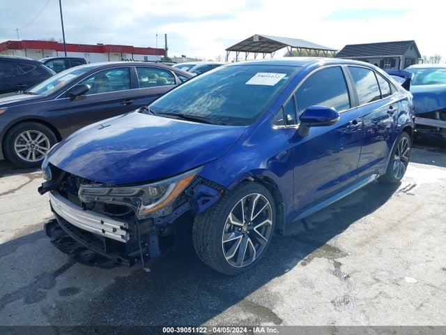 Toyota COROLLA SE 2022 5YFP4MCE2NP136368 Image 2