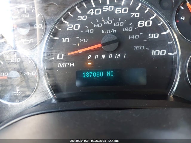 Chevrolet Express 2500 Work Van 2016 1GCWGAFF8G1335034 Image 7