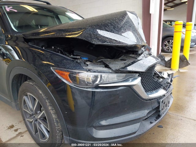 Mazda Cx-5 Touring 2018 JM3KFBCM4J0306449 Image 17