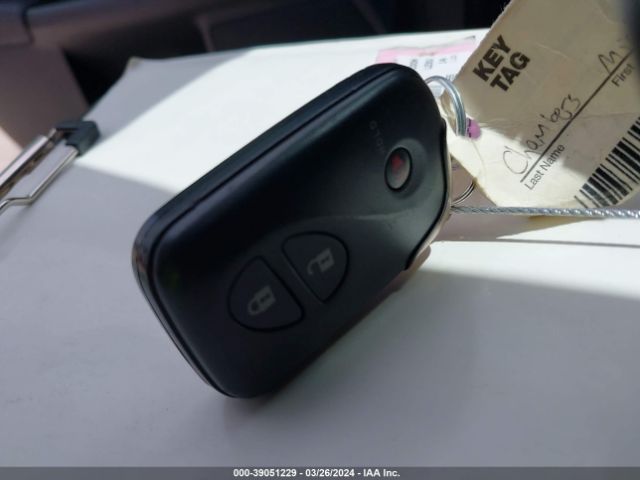 JTHKD5BH9E2202455 Lexus CT 200