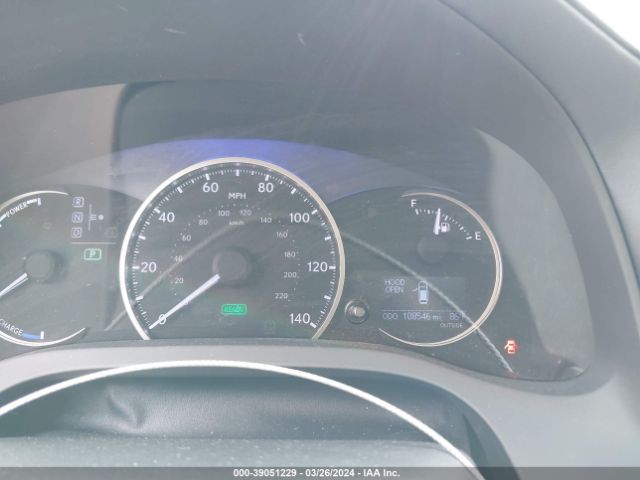 JTHKD5BH9E2202455 Lexus CT 200