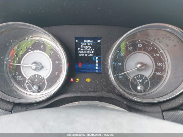 2C3CCABG5EH252614 Chrysler 300 S