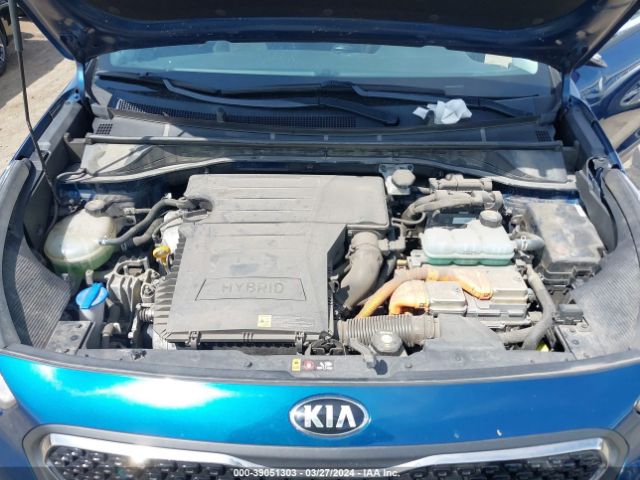 KNDCB3LC7K5350794 KIA NIRO LX