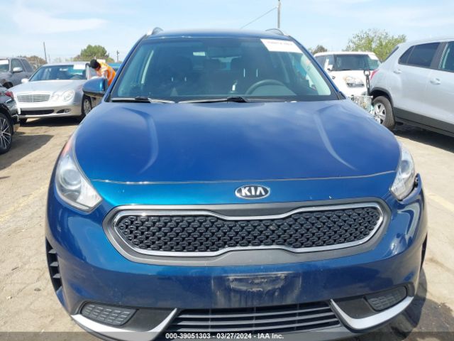 KNDCB3LC7K5350794 KIA NIRO LX
