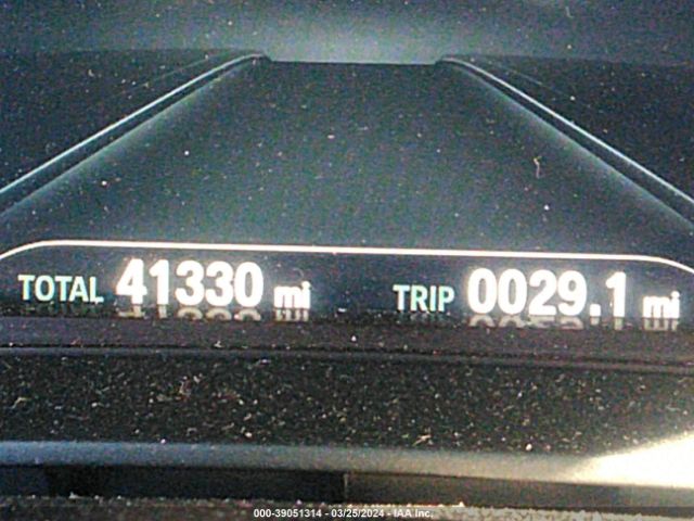 WBAJA7C5XKWW06422 BMW 530i Xdrive